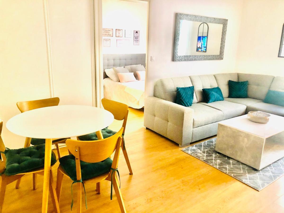 Appartement Place Toscane เซร์ริส ภายนอก รูปภาพ