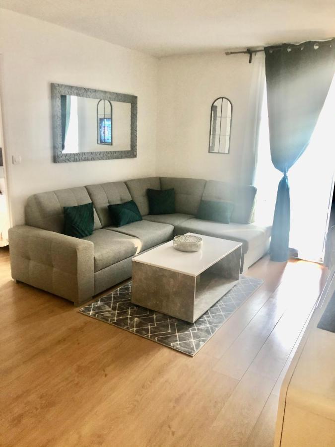 Appartement Place Toscane เซร์ริส ภายนอก รูปภาพ